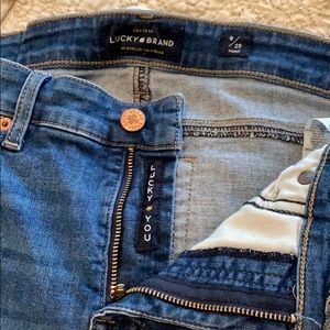Lucky Brand skinny, distressed Jeans